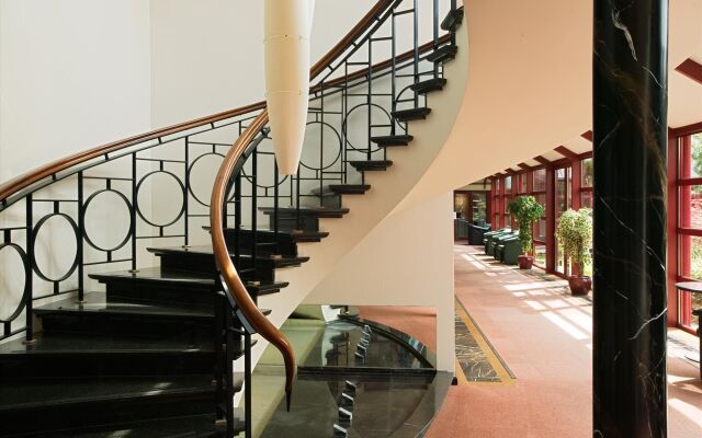 Golden Tulip De' Medici Hotel