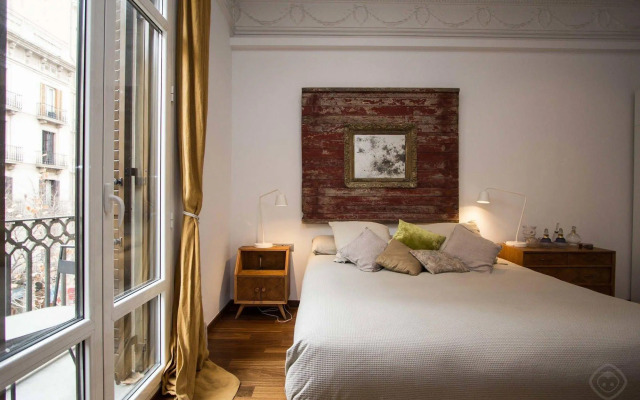 Sagrada Familia Apartment Paseo Gracia