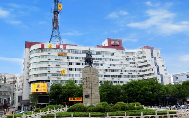Super 8 Hotel Chengde Imperial Summer Resort