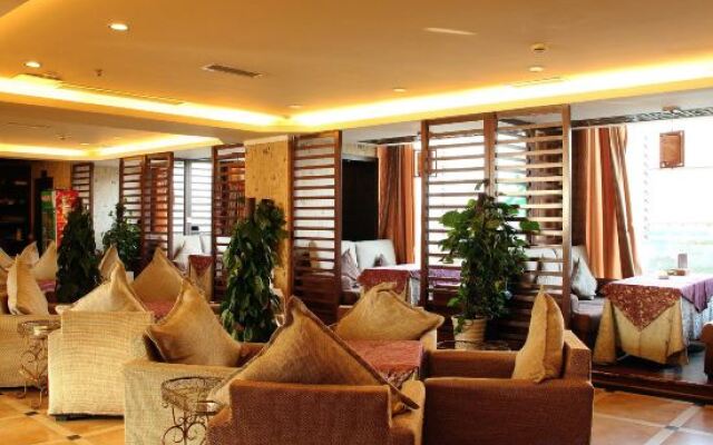 Phoenix Hotel