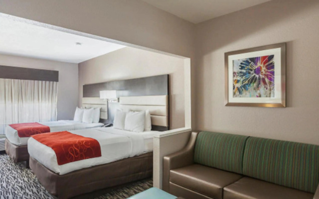 Comfort Suites Lewisville