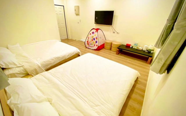 Flower's Home