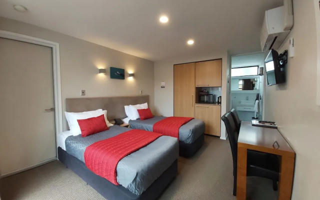 The Fairways Apartments