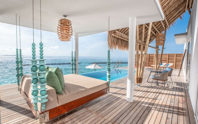 Emerald Maldives Resort & Spa