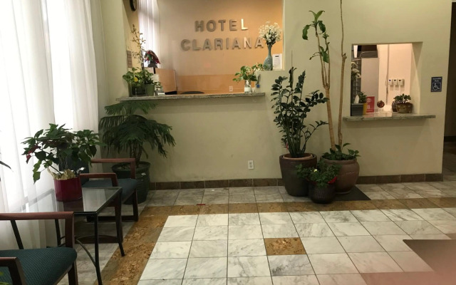 Hotel Clariana