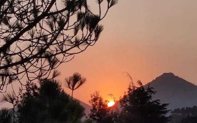 Saiva Hill Resort