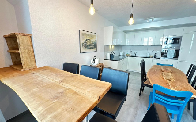 Broadway by Stay Swiss