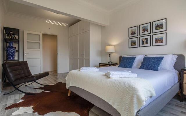 Glamorous Lisbon 2BDR Apartment by LovelyStay