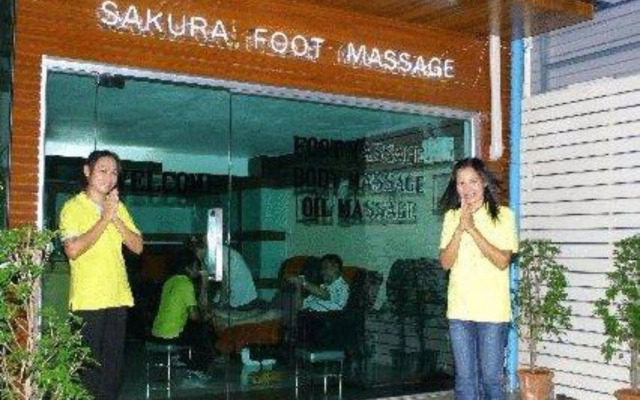 Khurana Inn