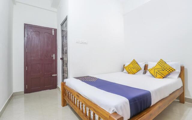 SPOT ON 67283 Rohini Inn