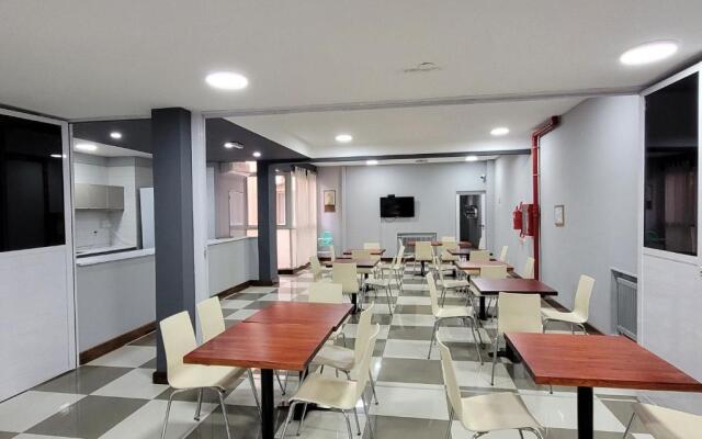 Hotel AATRAC Buenos Aires