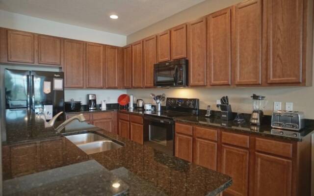 Solterra 4344 - Six Bedroom Villa with Private Pool