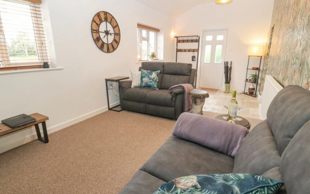 The Hideaway @ Waverton Villa