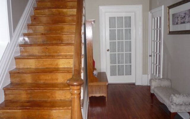 Place Victoria Place Bed & Breakfast