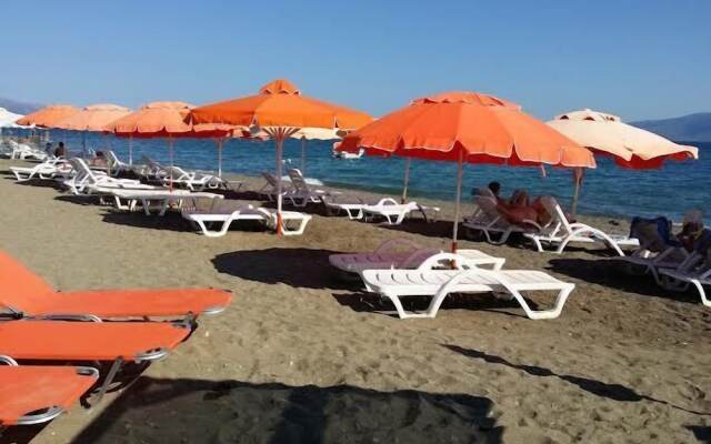 Pansion Akrogiali