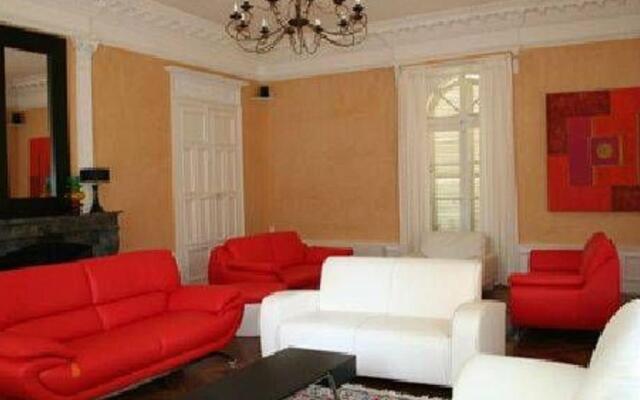 Maison Précigné, 8 Pièces, 12 Personnes - Fr-1-410-262