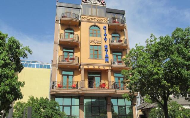 City Star Hotel