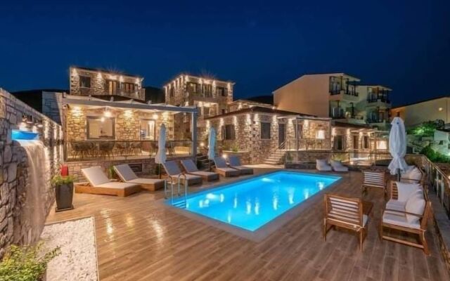 Lithoessa Luxury Apartments