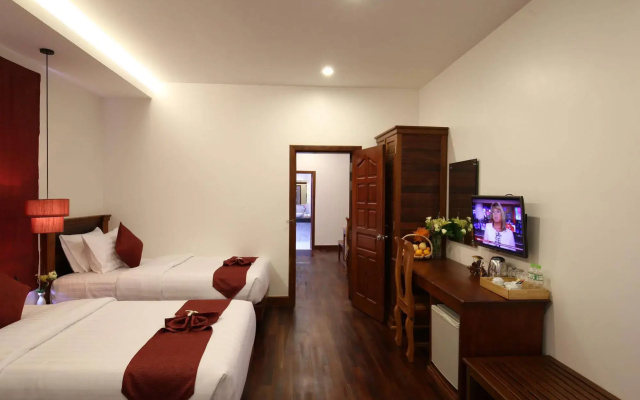 Holy Angkor Hotel
