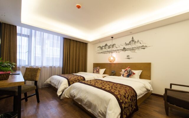 Xiamen Mio Theme Hotel