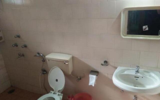 Comfortable Stay Near Candolim Beach/70453