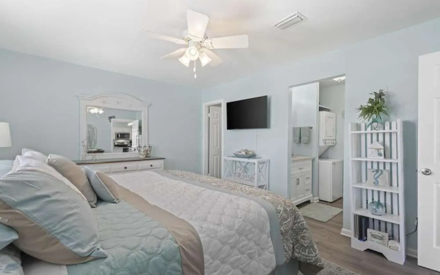 Lagoon Sun 5 by RedAwning