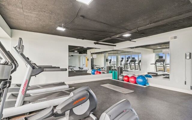 Oceania 106 3 Bedroom Condo by RedAwning