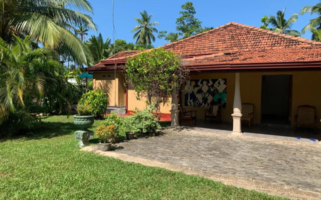 Bentota Villa