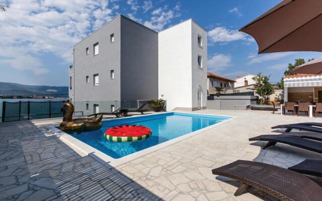 Amazing Home in Arbanija With Wifi and 9 Bedrooms