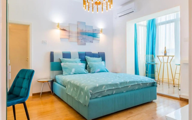 New Studio Carturesti - Magheru -City Center