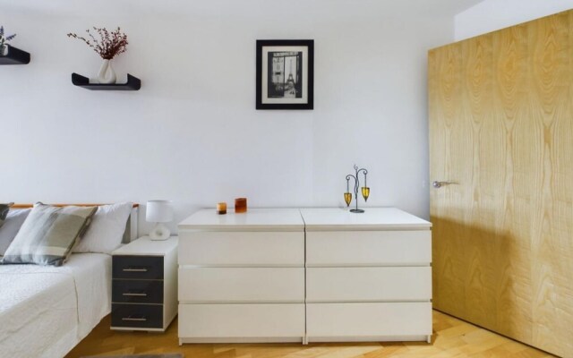 The Battersea Sanctuary - Classy 1bdr Flat With Terrace