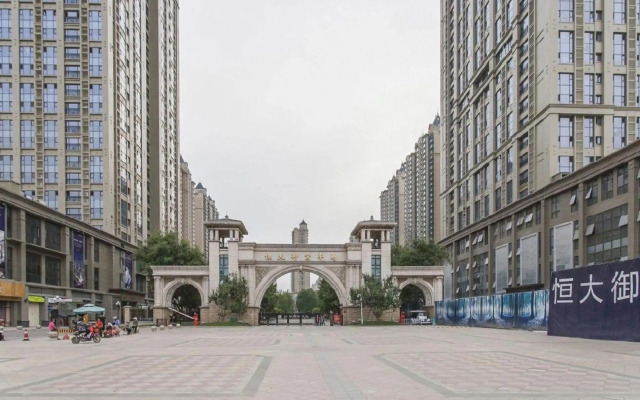 Luomanke Apartment (Shijiazhuang Hengda Yujing Peninsula Shop)