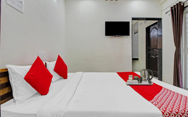 Flagship 93292 Hotel White House