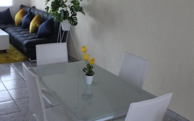 Flats Mi Lindo Pueblito