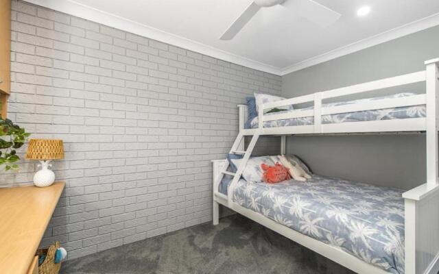 Francisco Waterfront At Port