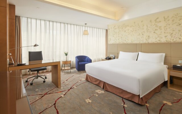 Grandskylight Hotel