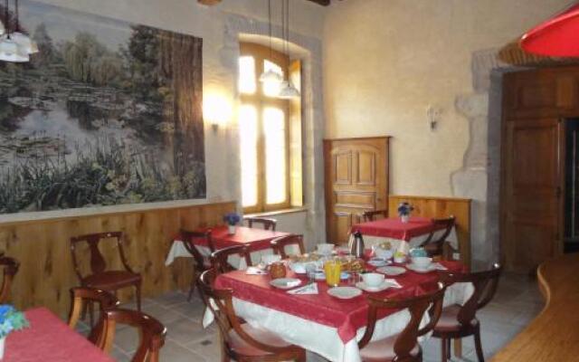 Chambres dHôtes de Charme du Château de Missandre