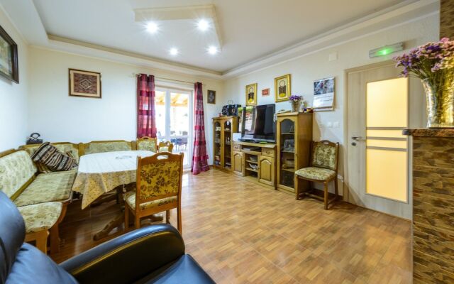 Villa Aniva