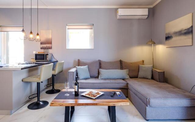 Oreon Suites - Usia