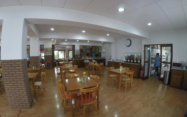 Asty Hotel