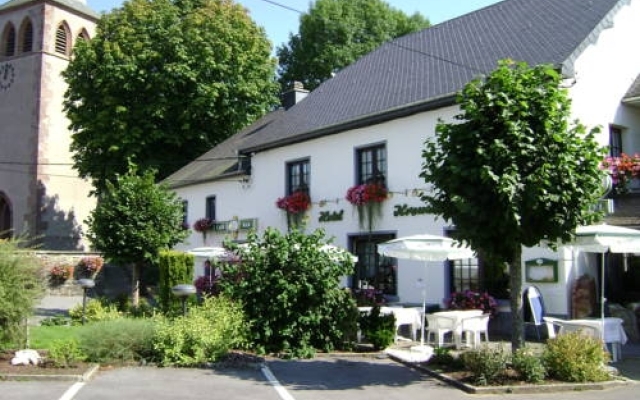 hotelImage