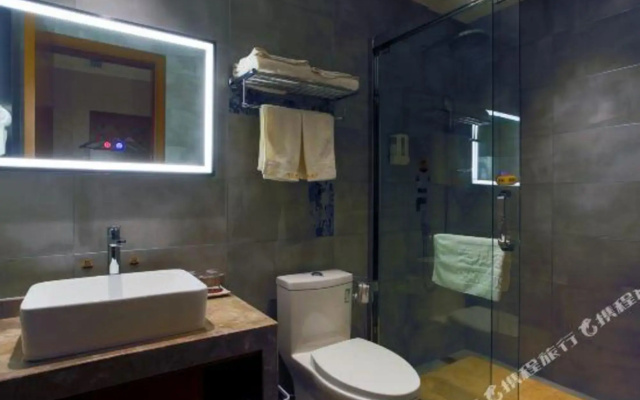 Vienna3Best Hotel(Shijiazhuang Luancheng Runfeng Logistics Park store)