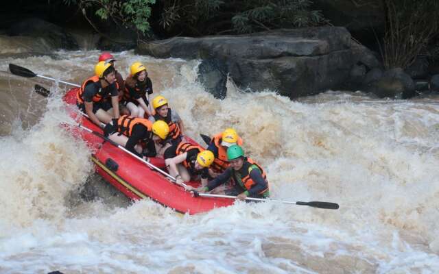 Sappraiwan Elephant Resort & Sanctuary