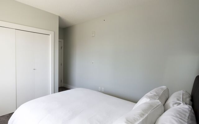 Icon 2 Apartments by Corporate Stays