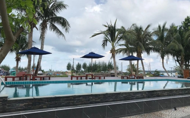 Breeze Bay Villa