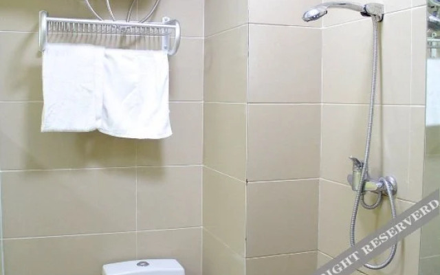 Yashijia Youth Hostel