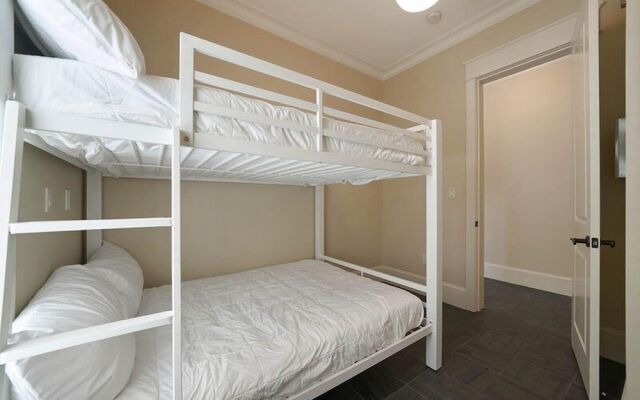 Big Easy by Five Star Properties