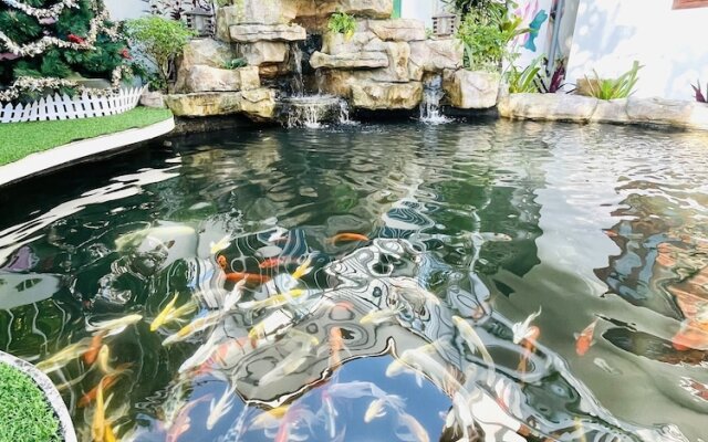 Sen Hong Apartment & Beer Garden