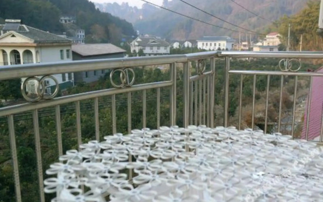 zhangjiajie Wunong Kezhan