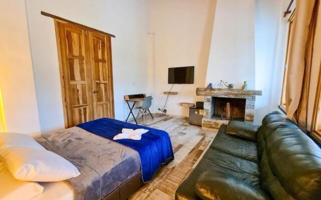 La Mercedes Cattaleya Hostal By MH